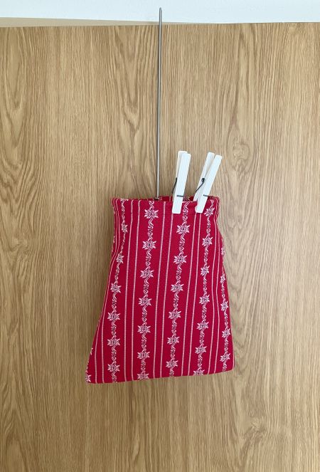 20 edelweisschlämmerlisack mit stange in rot