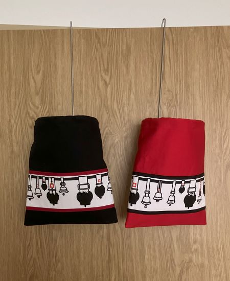 6 Chlaemmerlisaecke_glockenstolz_rot_schwarz