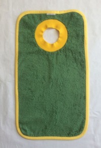 schlupflaetzchen_tannengruen-gelb