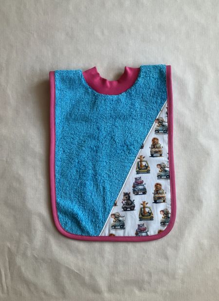 schlupflaetzchen aus der Serie Urwaldtiere unterwegs tuerkis pink